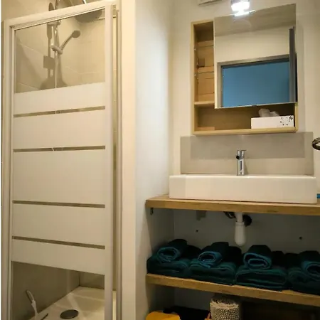 T2 Lumineux Avec Terrasse Lisiere De Foret